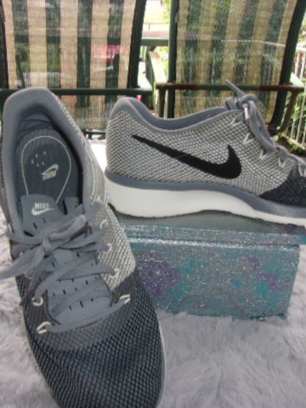 S-203 WOMENS NIKE TANJUN RACER #921668-003 RUNNING SHOES